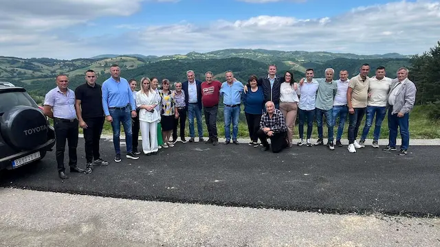 „Sloga kuću gradi“:Glišić najavio nastavak infrastrukturnih radova u Gvozcu